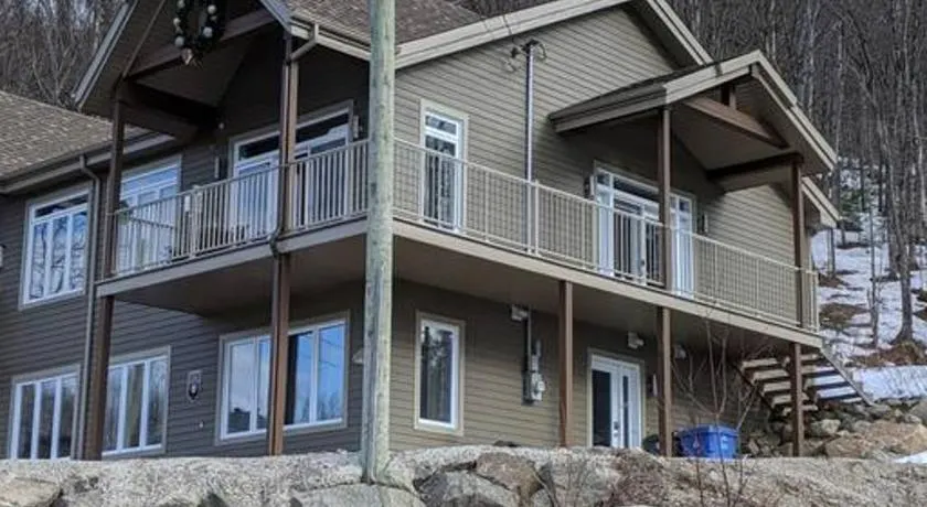 Chalet Au petit Édouard (Mont Édouard) - Image 1