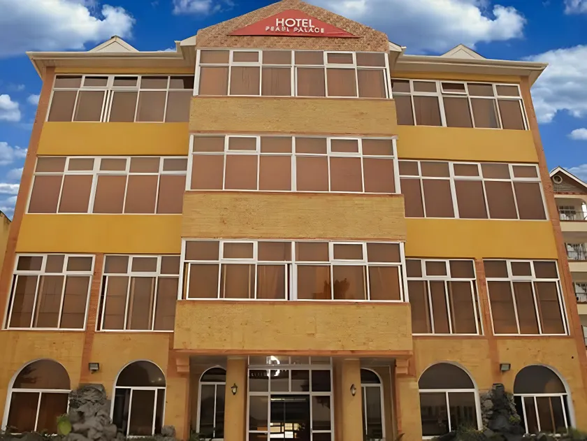 Pearl Palace Hotel - Image 1