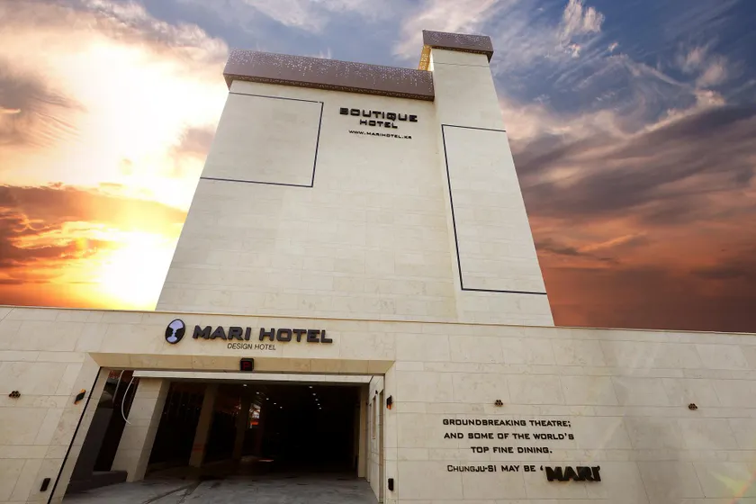 Mari Hotel - Image 1