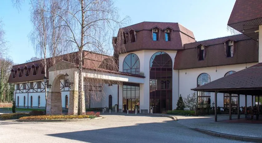 Hotel Rozdroże Nieborów - Image 1