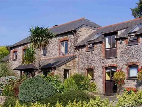 Penvith Barns - Image 1