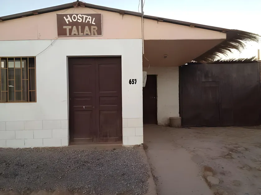 Hostal Campo Base - Image 1