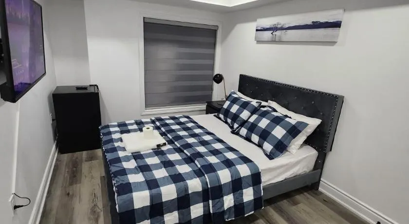 New Modern room in Innisfil - Image 1