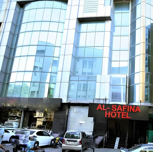 Al Safina Hotel Lahore - Image 1