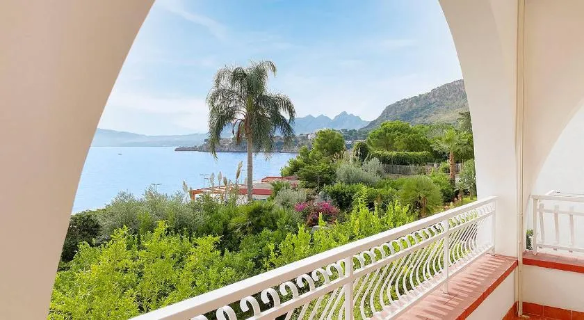 Solemar Sicilia - Ville Paradiso - Image 1