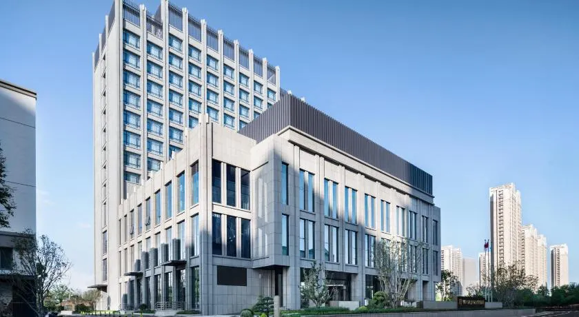 Zhangjiagang Wanda Jinhua Hotel - Image 1