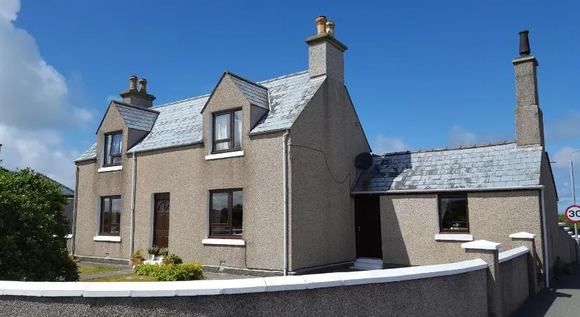 Taigh Na Casag - Image 1