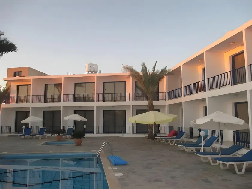 West End Hotel - Image 1