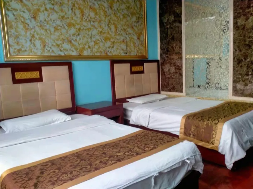 Mong Kok Business Hotel - Image 1