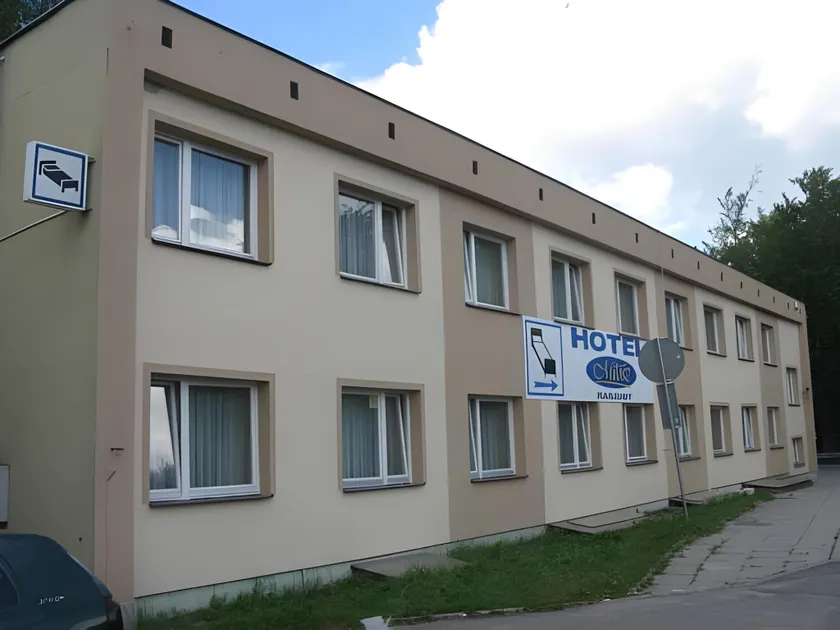 Hotel Miłosz Restauracja, Basen dla dzieci, Sala Zabaw, Siłownia - Image 1