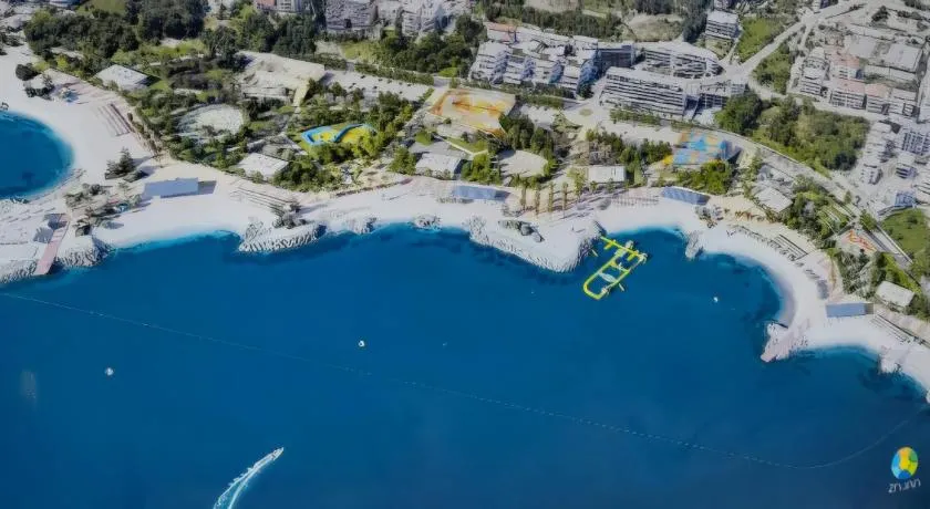 Adela Apartments - Beach Žnjan Split - Image 1