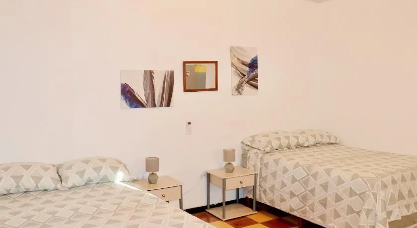 Apartamentos Estudio Junto al Mar - Image 1