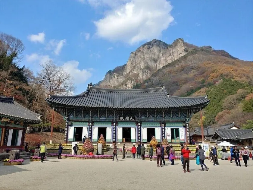 EUNHYE Family Hotel - Image 1