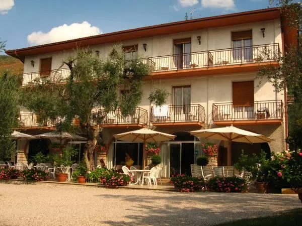 Hotel Zanetti - Image 1