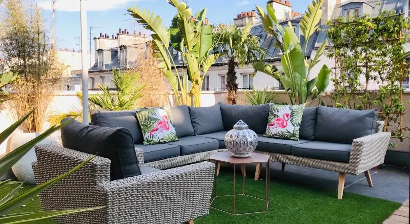BEAUTIFUL PLACE WITH BREATHTAKING PRIVATE ROOFTOP TERRACE 210m2 IN CITY OF LOVE PARIS - Image 1