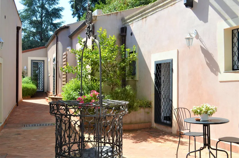 Frasteva Resort - Image 1