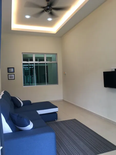 Louie Homestay Mersing - Image 1