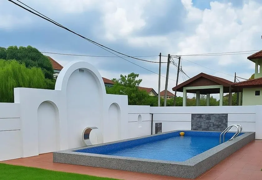 Zehra Villa Seri Iskandar with Private Pool - Image 1