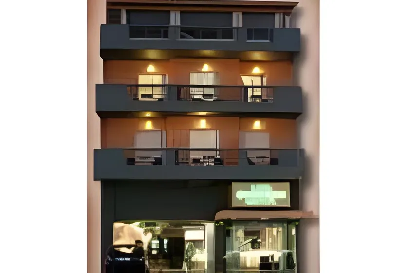 City Life Port Hotel - Image 1