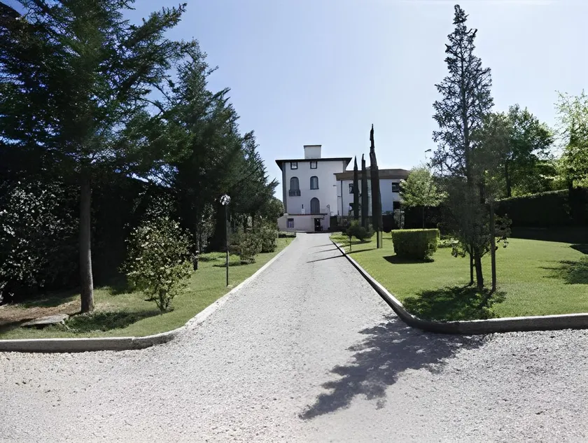 Villa La Fornacina - Image 1