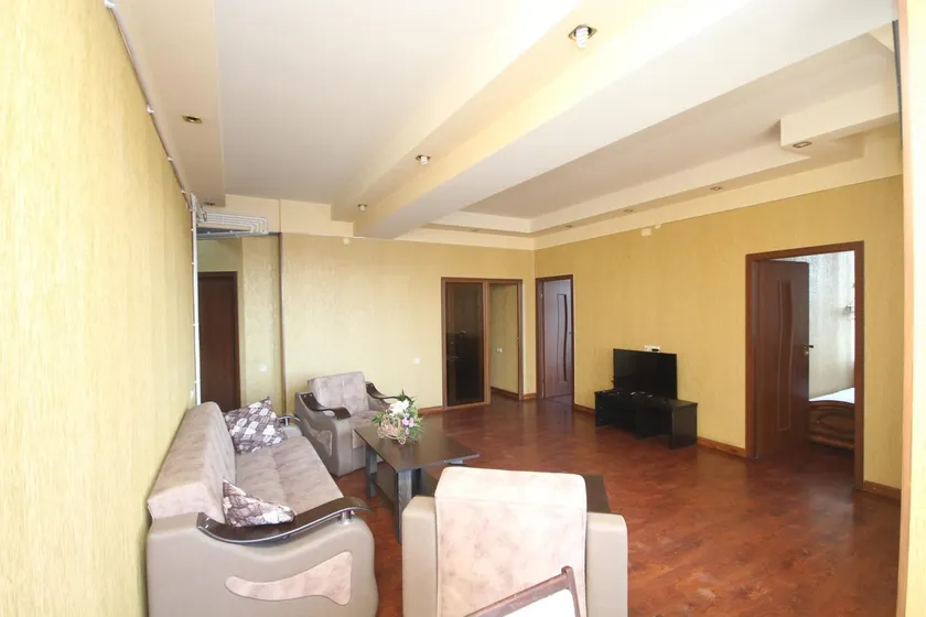 luxury apartment in the heart of Yerevan - Image 1