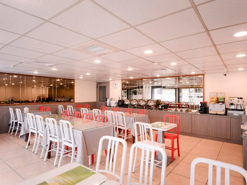 Guest Motel- Zhongli Branch - Image 1