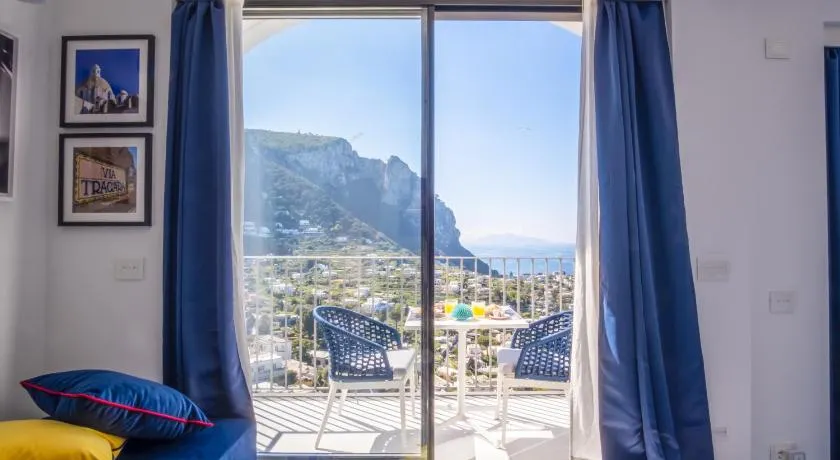 Domus Capri - Image 1
