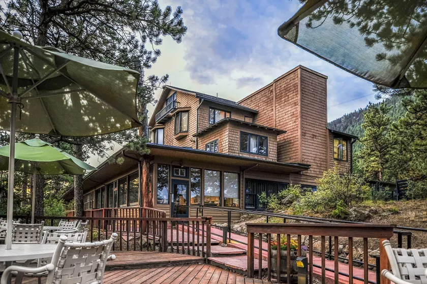 Diamond - The Historic Crags Lodge - 1BD - Image 1