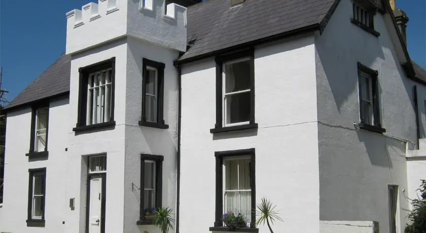 The Valley House - Image 1