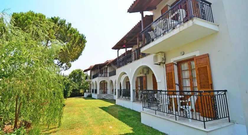 Athina apartments - Image 1