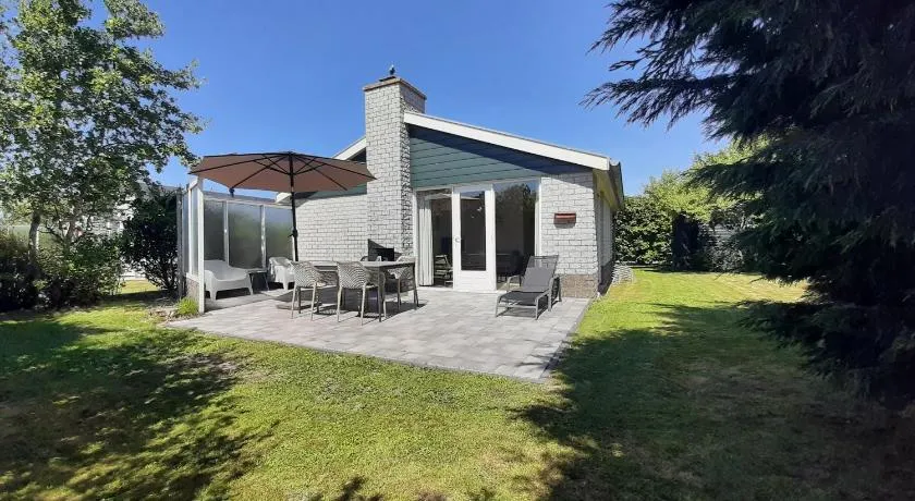 Bungalow 024 - Image 1