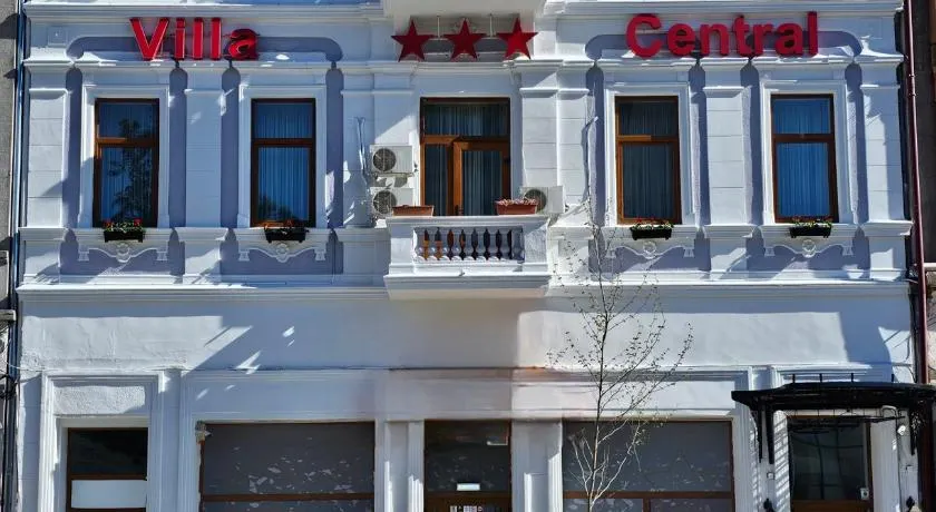 Vila Central - Image 1