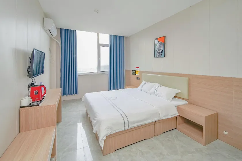 Yilin Boutique Hotel - Image 1
