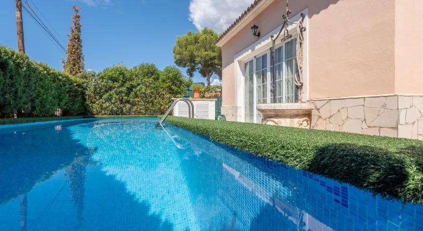 Villa \"Son Ferrer\" avec jardin, piscine, Wi-Fi et climatisation - Image 1