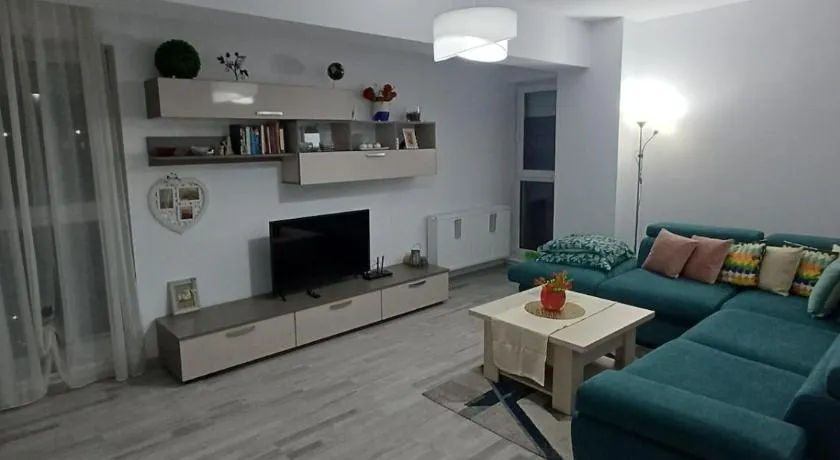 Favorite Apartmet - Image 1