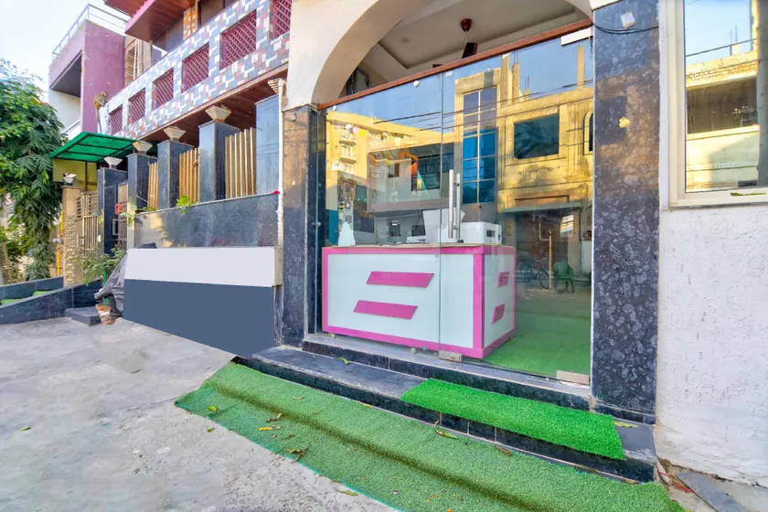 Hotel Brij Stone - Image 1