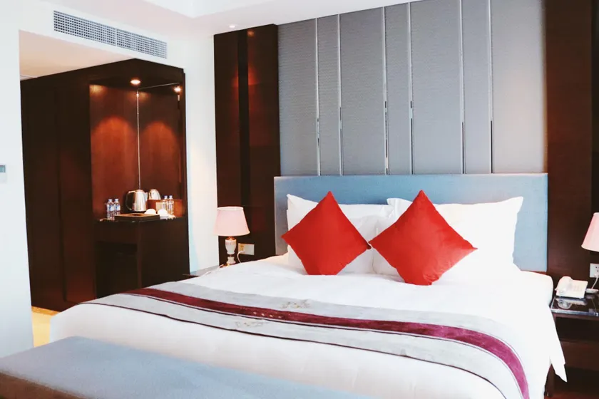 Summer Hotel - Image 1