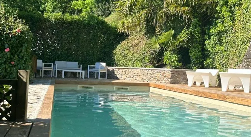 Casa de Afora Casa con piscina y jacuzzi privados - Image 1