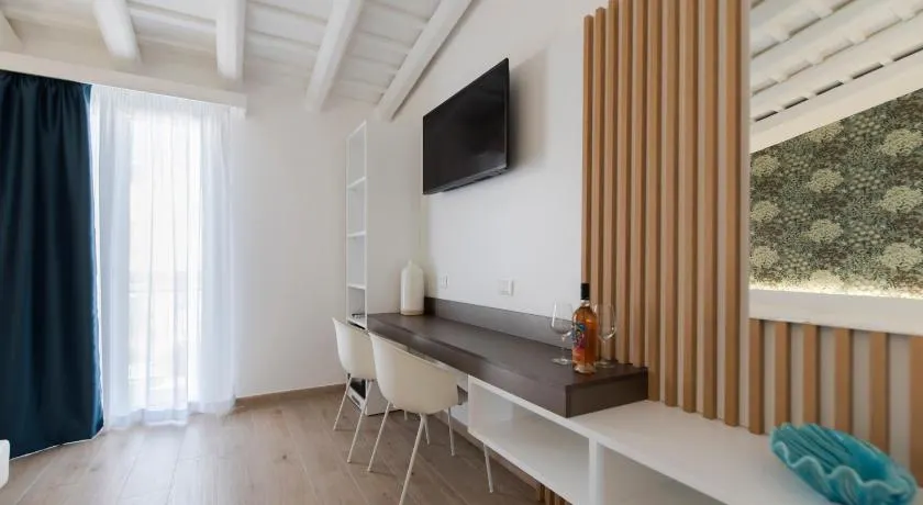 Room 86 - Image 1