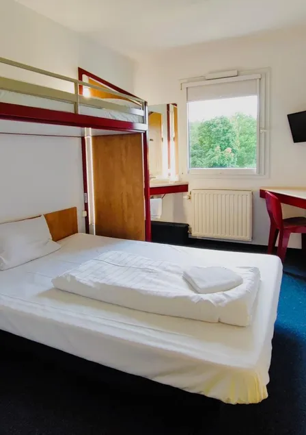 Motel 24h Hannover - Image 1