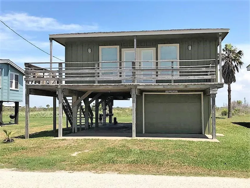 131 Beachfront - Image 1