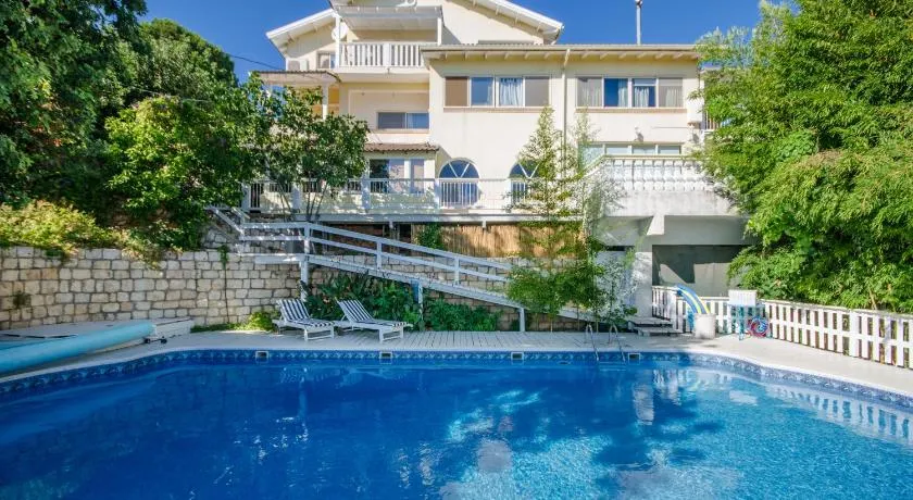 Ha'Seuda Ha'Achrona Suites - Image 1