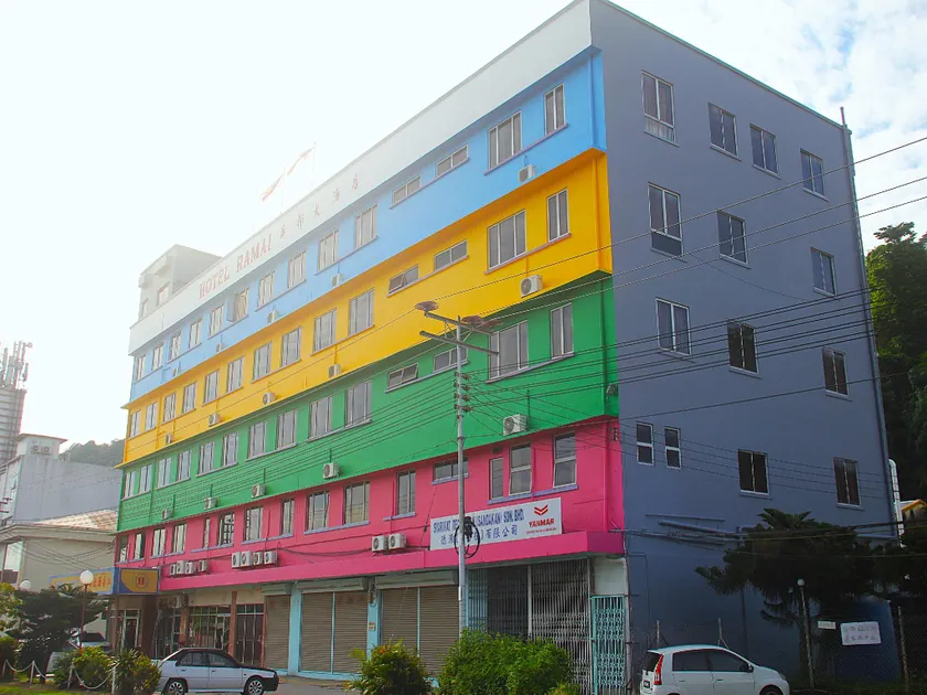 Dancenter Hotel O Ramai - Image 1