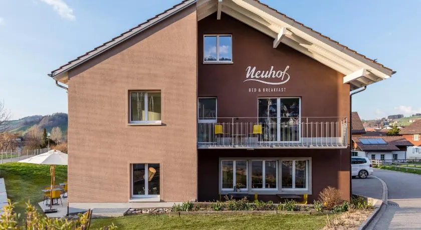 Neuhof Gäste-& Schokohaus - Image 1