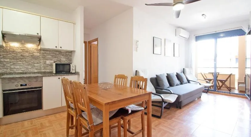 Global Vacacional, Apartamento para 5 personas con terraza y barbacoa - Image 1
