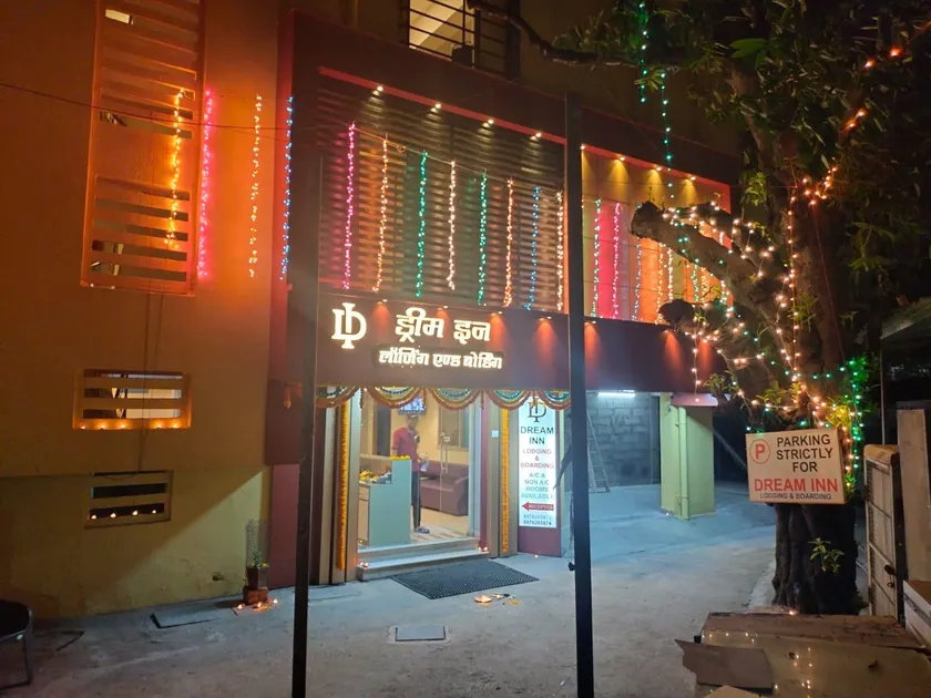 Hotel Dream Inn Thane - Image 1