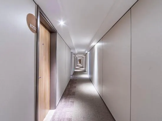 Hi Inn Liangpin Shanghai Dong'an Road - Image 1