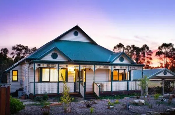 Lilydale Lodge - Shared - Image 1