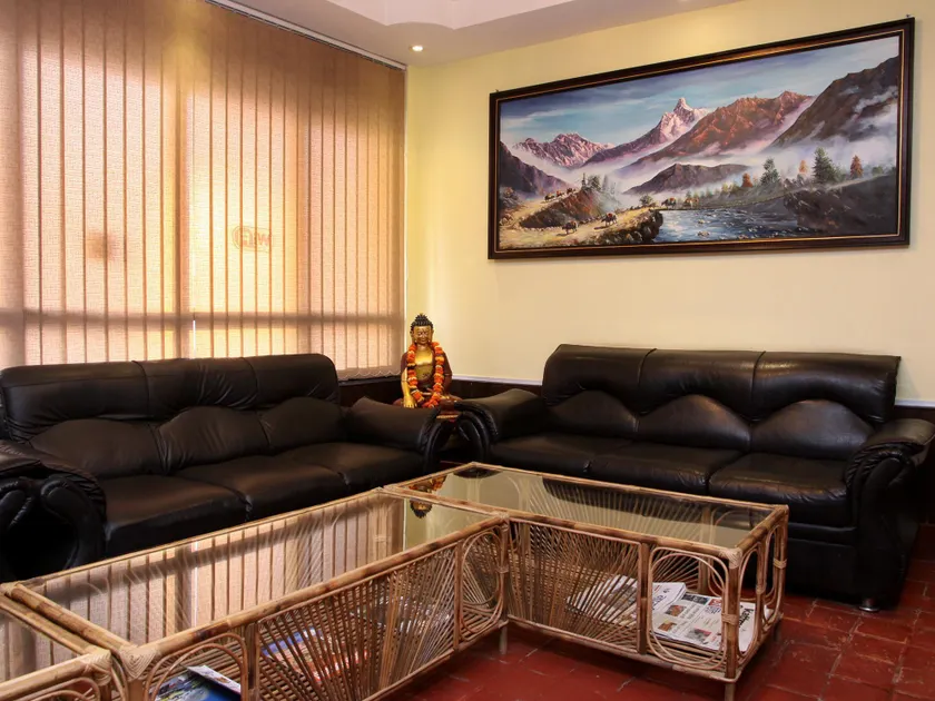Hotel Buddha Land - Image 1