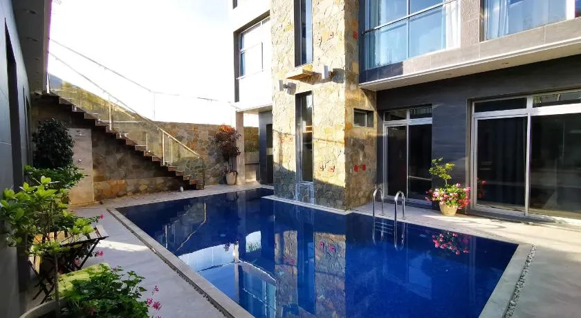 Hill Valley Asilah - Luxury Living & Boutique Hotel - Image 1